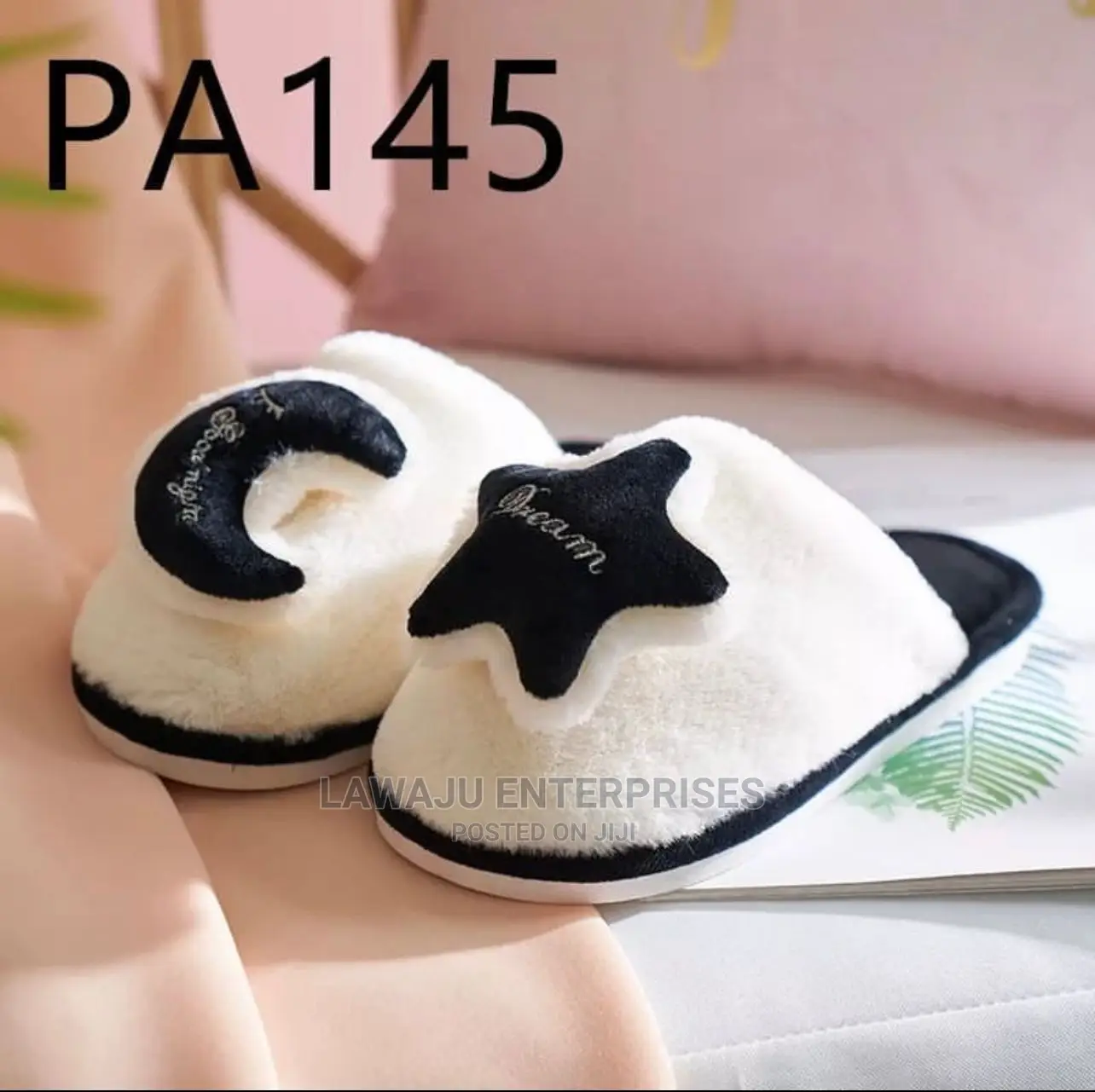 New Design House Slippers / Slipons