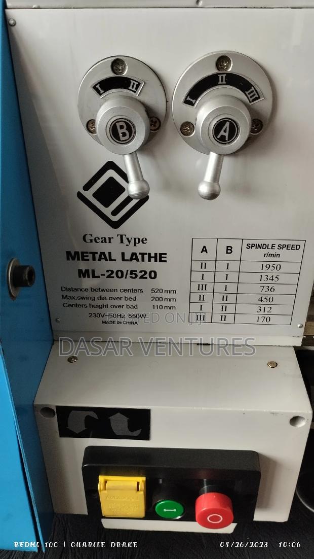 Metal Lathe Machine - main view