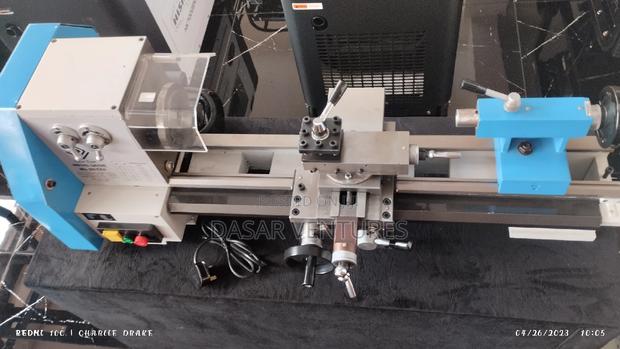 Metal Lathe Machine - thumbnail 4