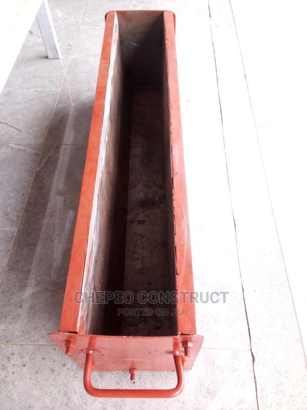 Road Kerbs Moulds - main view