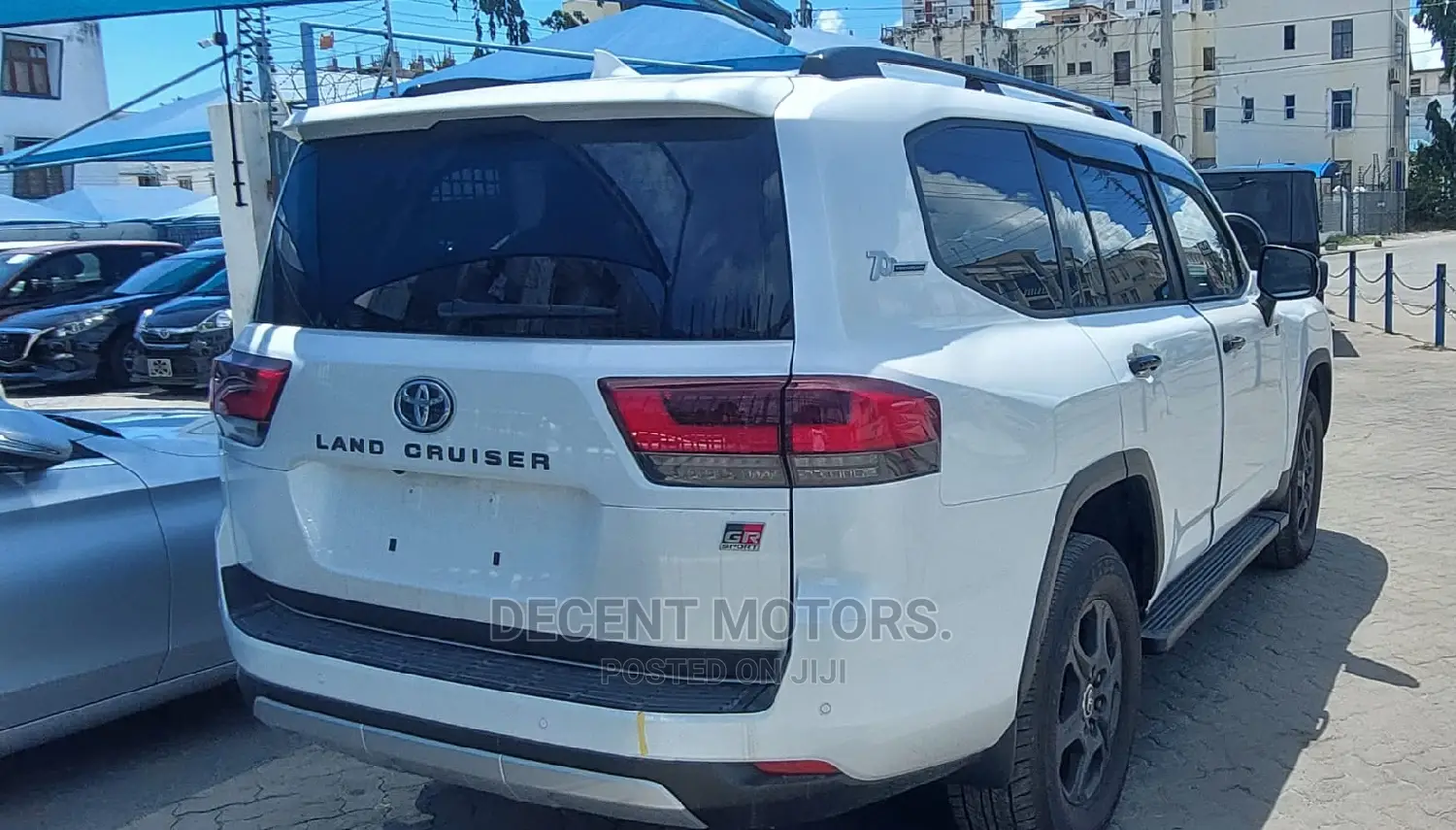 Toyota Land Cruiser 3.5 Petrol 4WD 2021 White