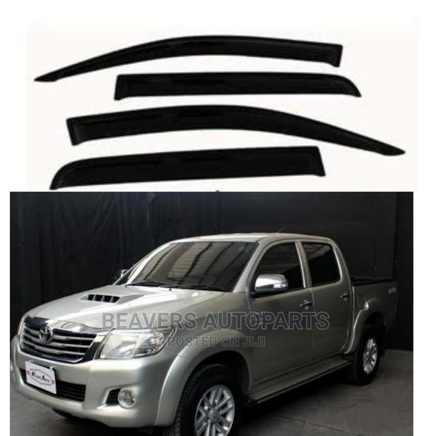 Toyota Hilux Vigo Double Cab Windbreakers - main view