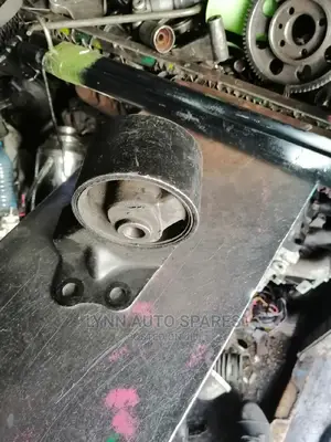 Nissan ZD30 Manual Gear Mountain