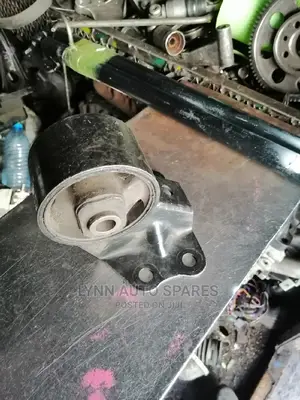 Nissan ZD30 Manual Gear Mountain
