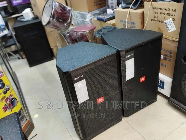 JBL SRX 715 Midrange Speaker - main view