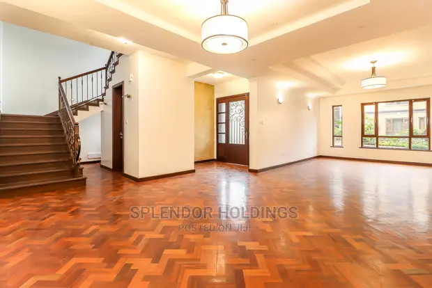 5bdrm Townhouse/Terrace in Lavington, Valley Arcade for Sale