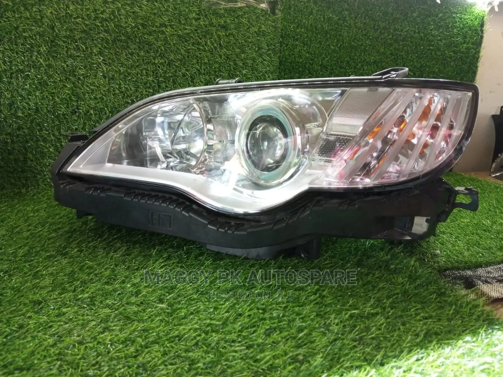 Subaru Headlight - Non Xenon