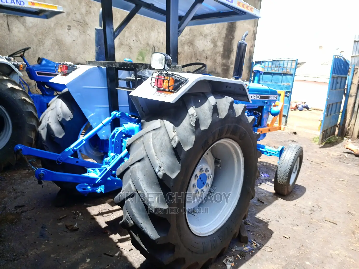 5610 Ford Tractor