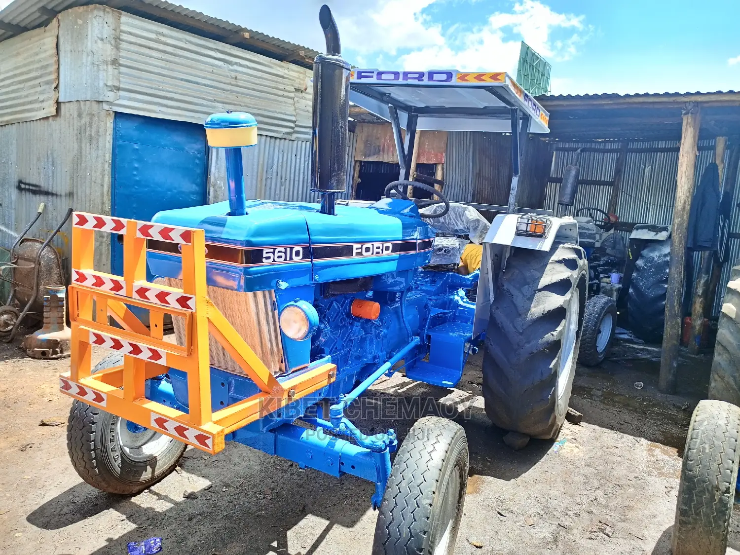 5610 Ford Tractor