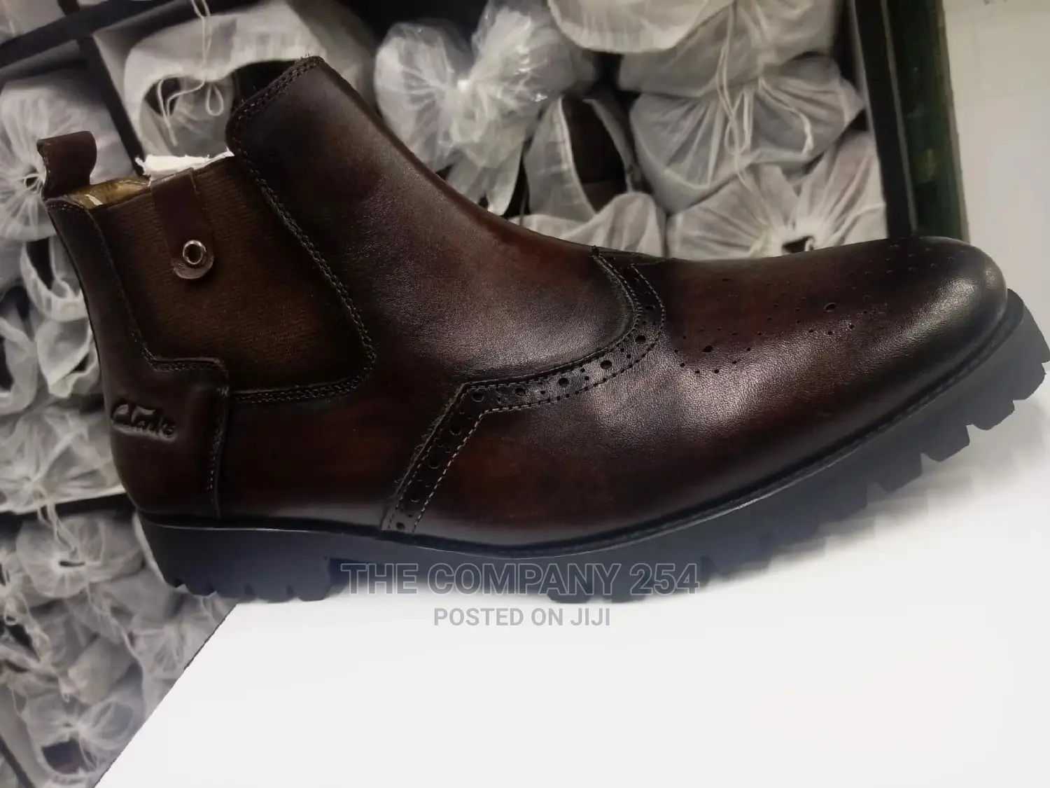 Top Quality Designer Brand Leather Official Boots
