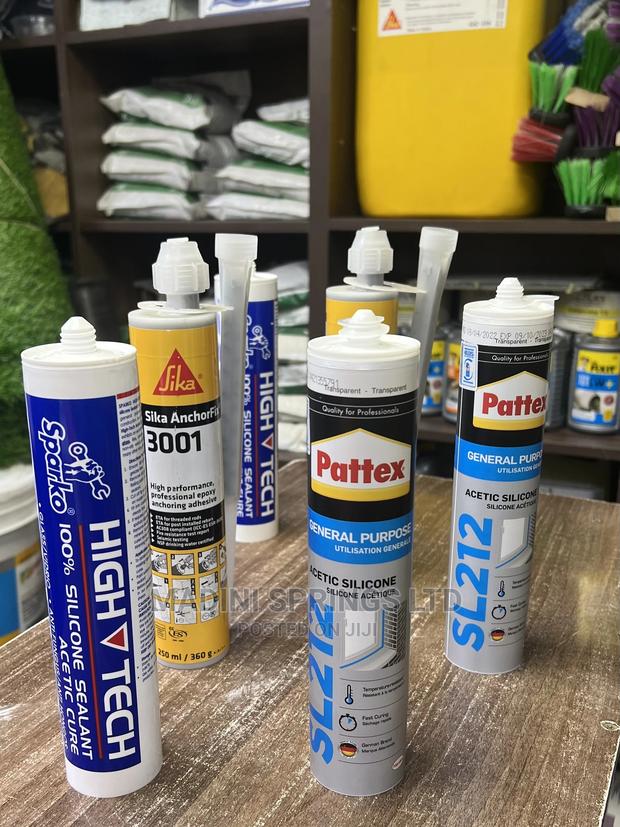 Waterproof Universal Silicone Sealant - thumbnail 2