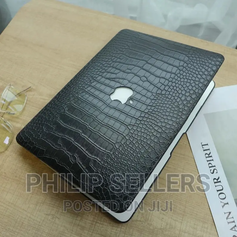 Black Crocodile Print Macbook Hard Case Vegan Leather Macboo