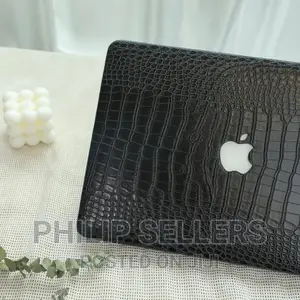 Classic Black Crocodile Print Macbook Hard Case for Pro 14 1