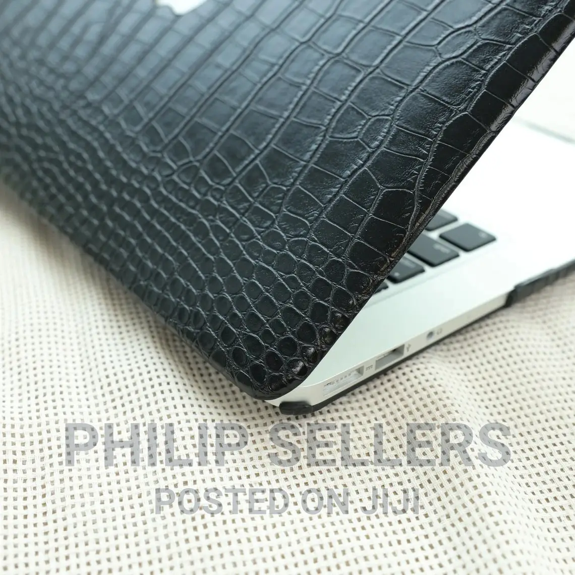 Classic Black Crocodile Print Macbook Hard Case for Pro 14 1