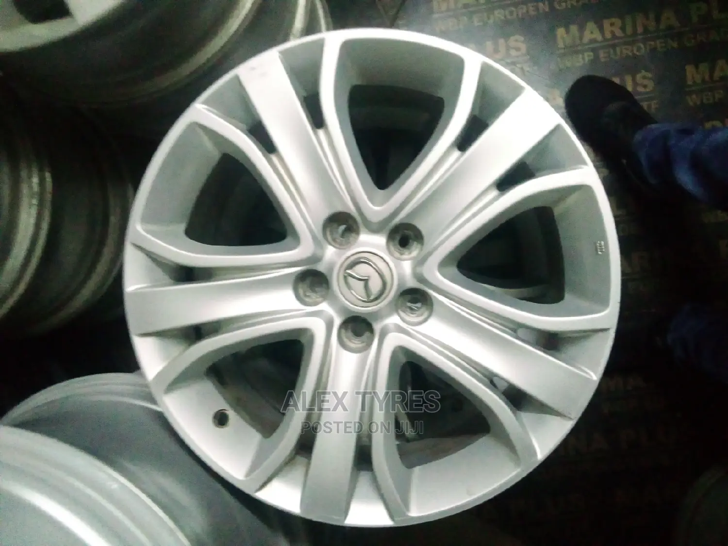 Size 15 Inches Vw Alloy Rims Set