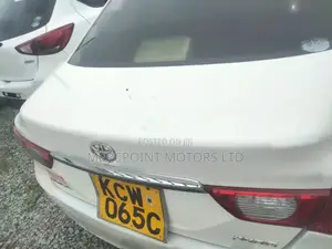 Toyota Mark X 2012 White