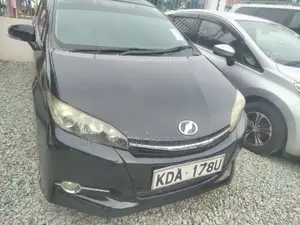 Toyota Wish 2013 Black