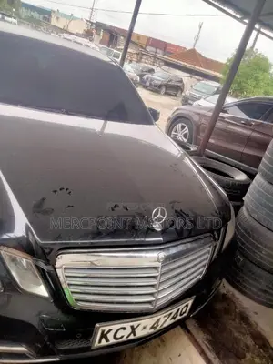 Mercedes-Benz E250 2012 Black