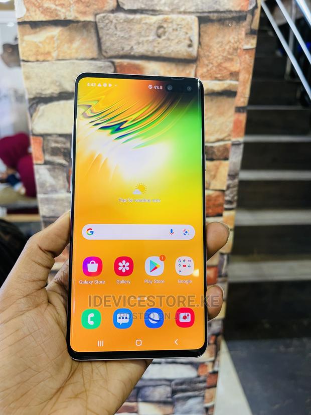 Samsung Galaxy S10 Plus 128 GB Silver - main view
