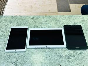 Huawei MediaPad 16 GB Silver - main view