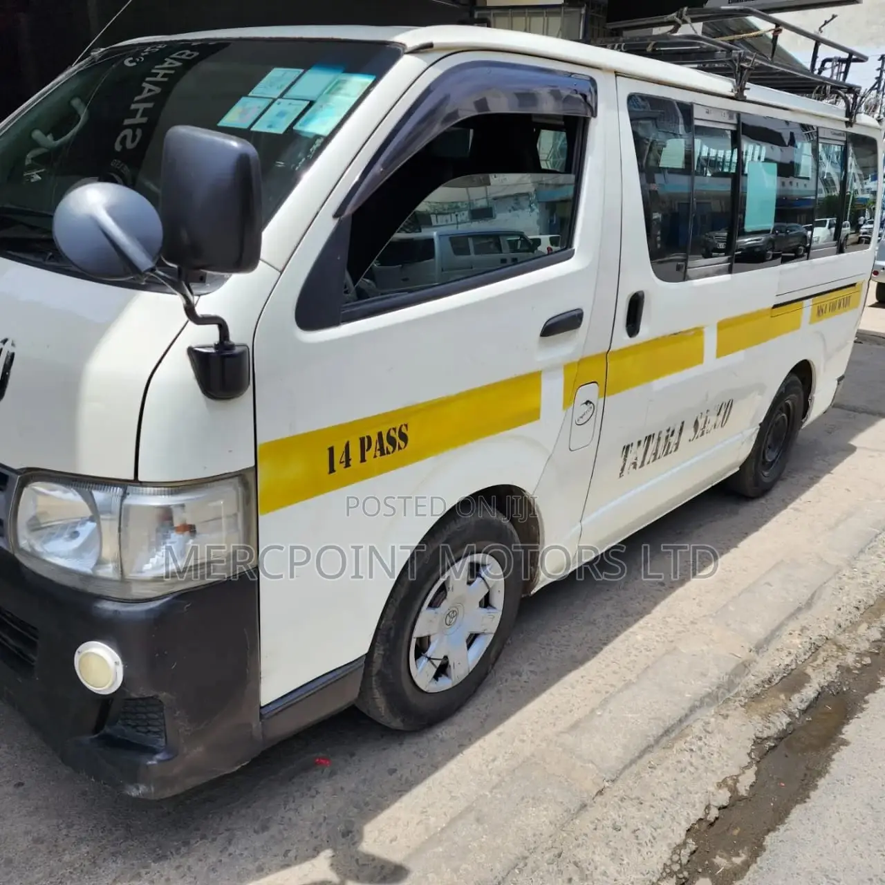 Toyota HiAce 2012 White