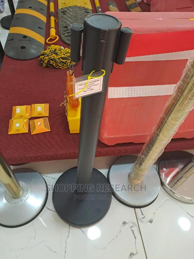 Retractable Queue Barriers Various Types And Options - thumbnail 6