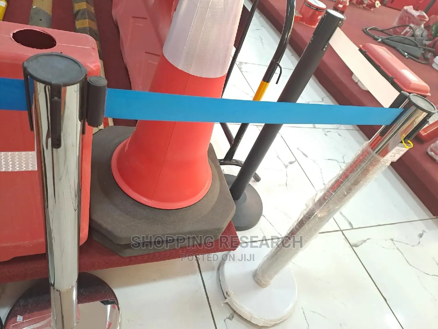 Retractable Queue Barriers Various Types And Options