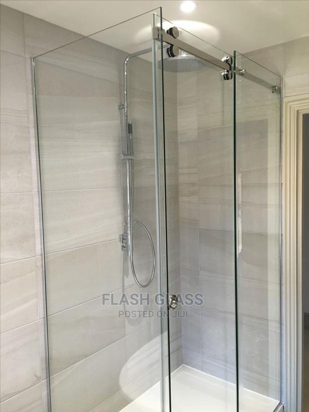 Customized Shower Cubicles - thumbnail 3