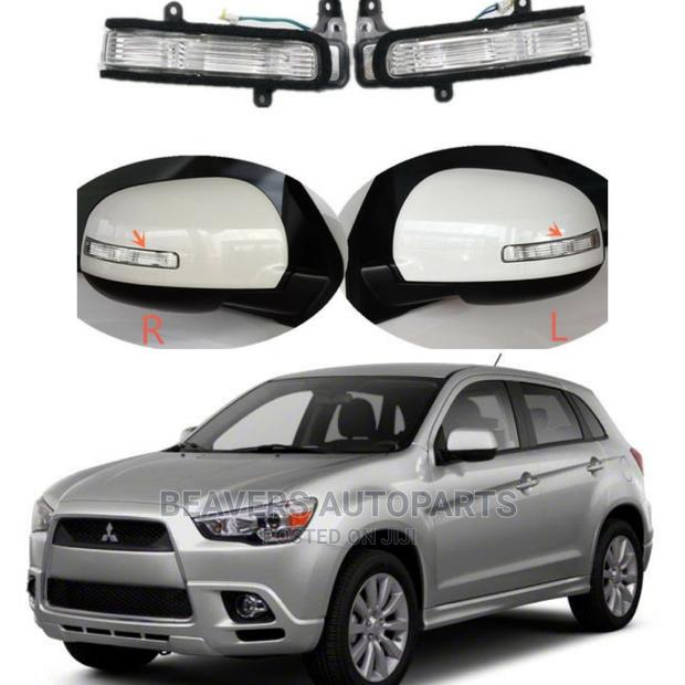 Mitsubishi RVR Side Mirror Blinker/Indicator - main view