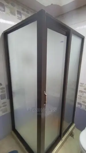 Aluminium Shower Cubicle