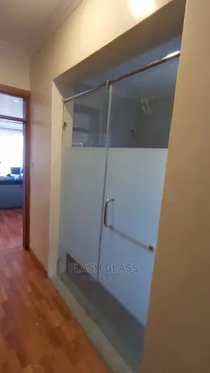 Shower Screen Enclosure