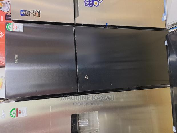 Solstar 366l Fridge - thumbnail 2