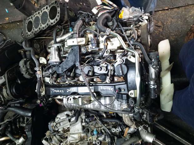 Toyota 2GD Complete Engine - thumbnail 3