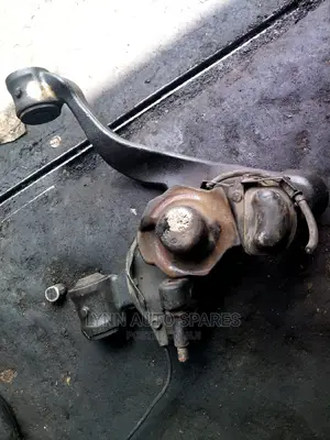 Isuzu Elf Lower Control Arm