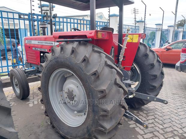 Tractor Massey Ferguson 385 - thumbnail 2