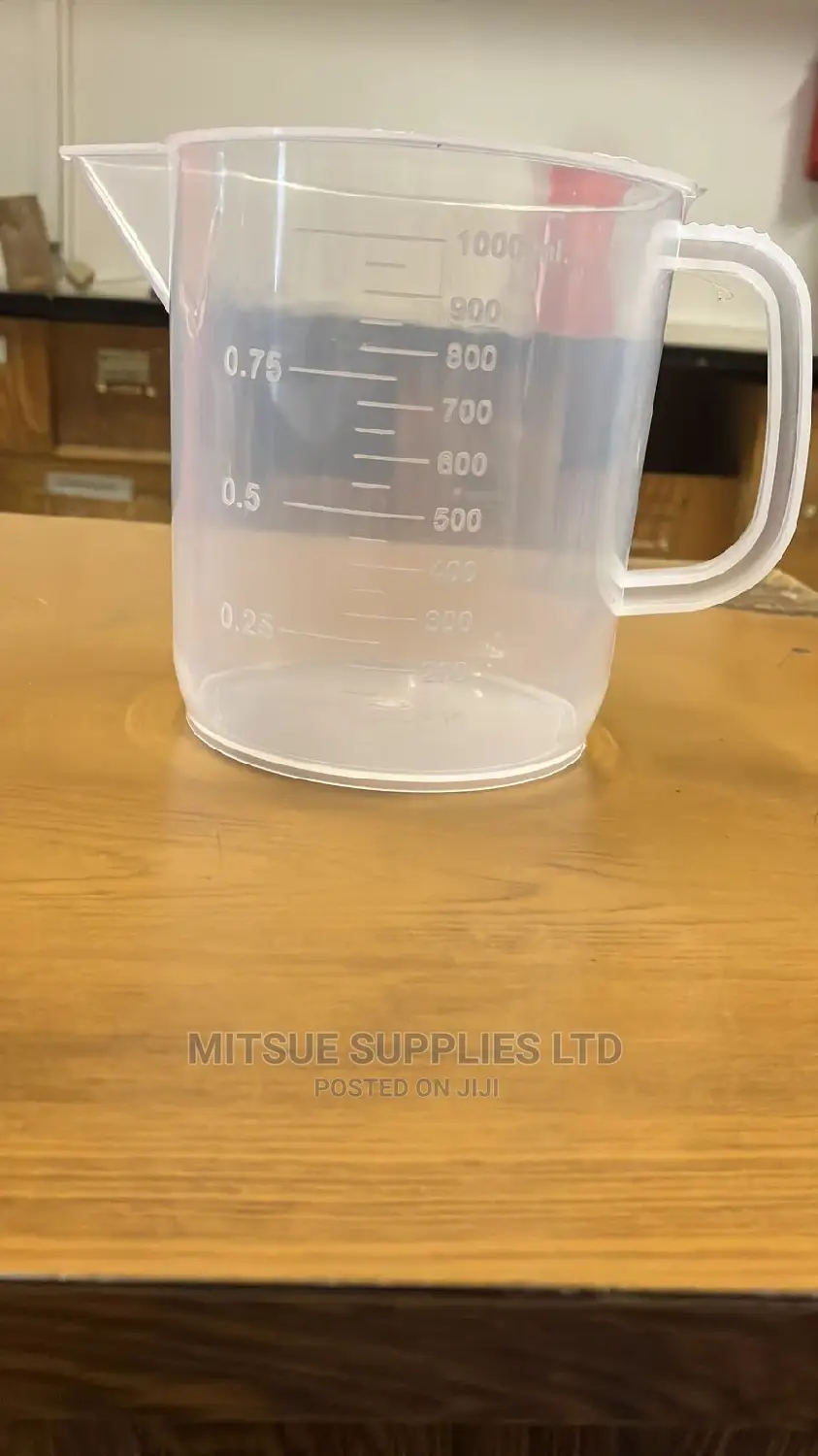 Set of 2 Graduated Jug 1 Litre