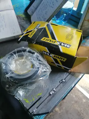 Toyota Hiace 7l Front Bearing
