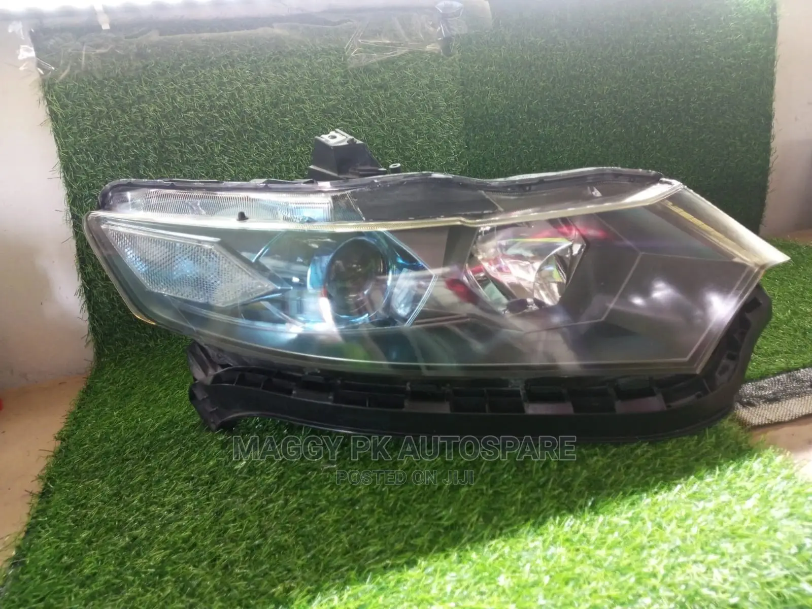 Headlight - Honda Insight 2010 - Xenon