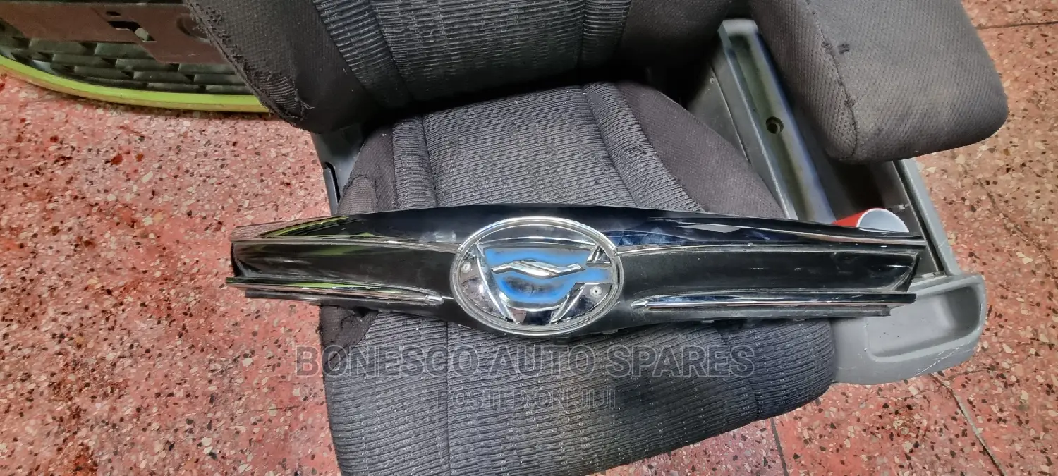 Toyota Fielder (165) 2015/ 2016/ 2017 Model Grille