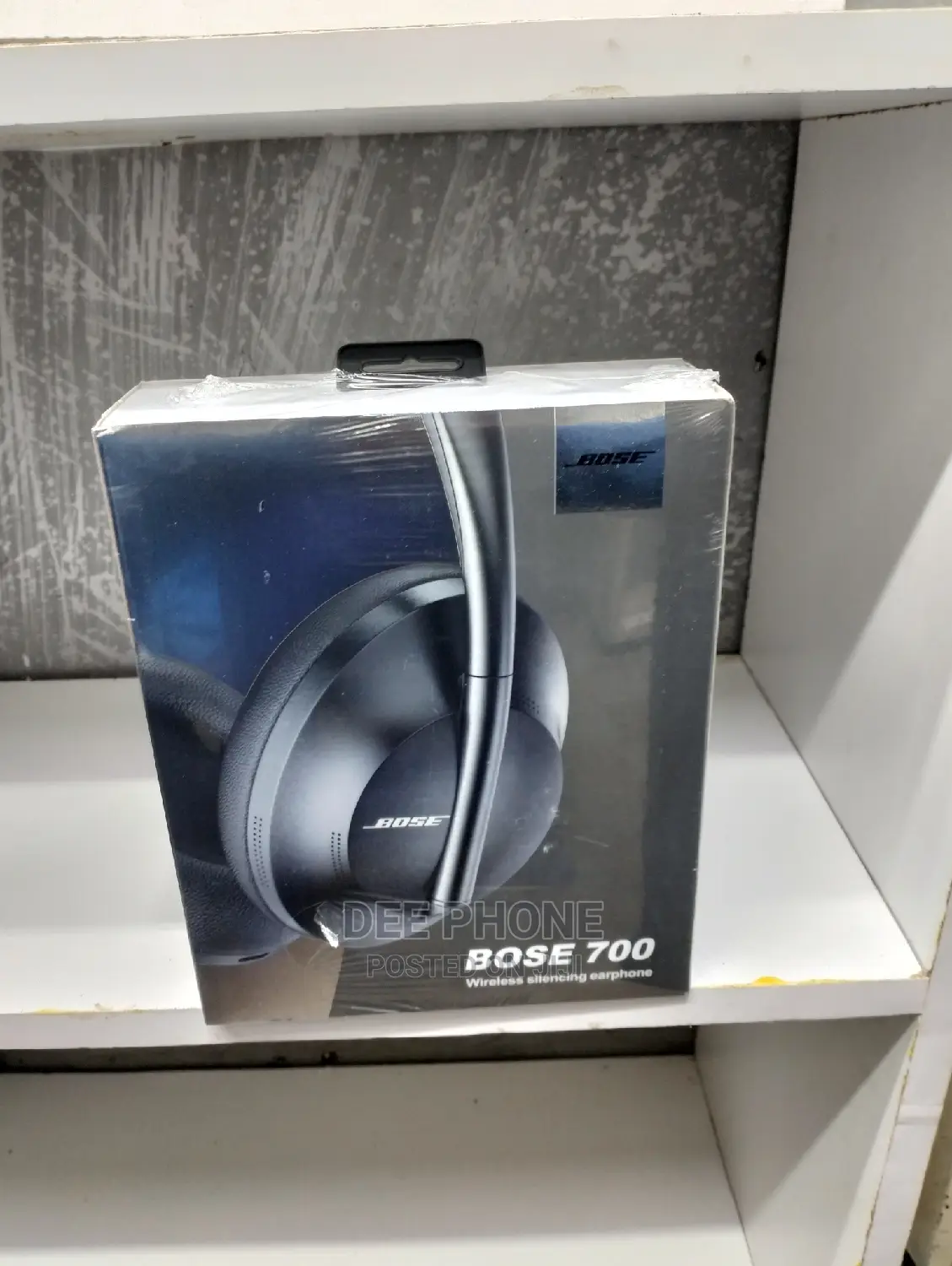 Bose 700 Bluetooth Headphones