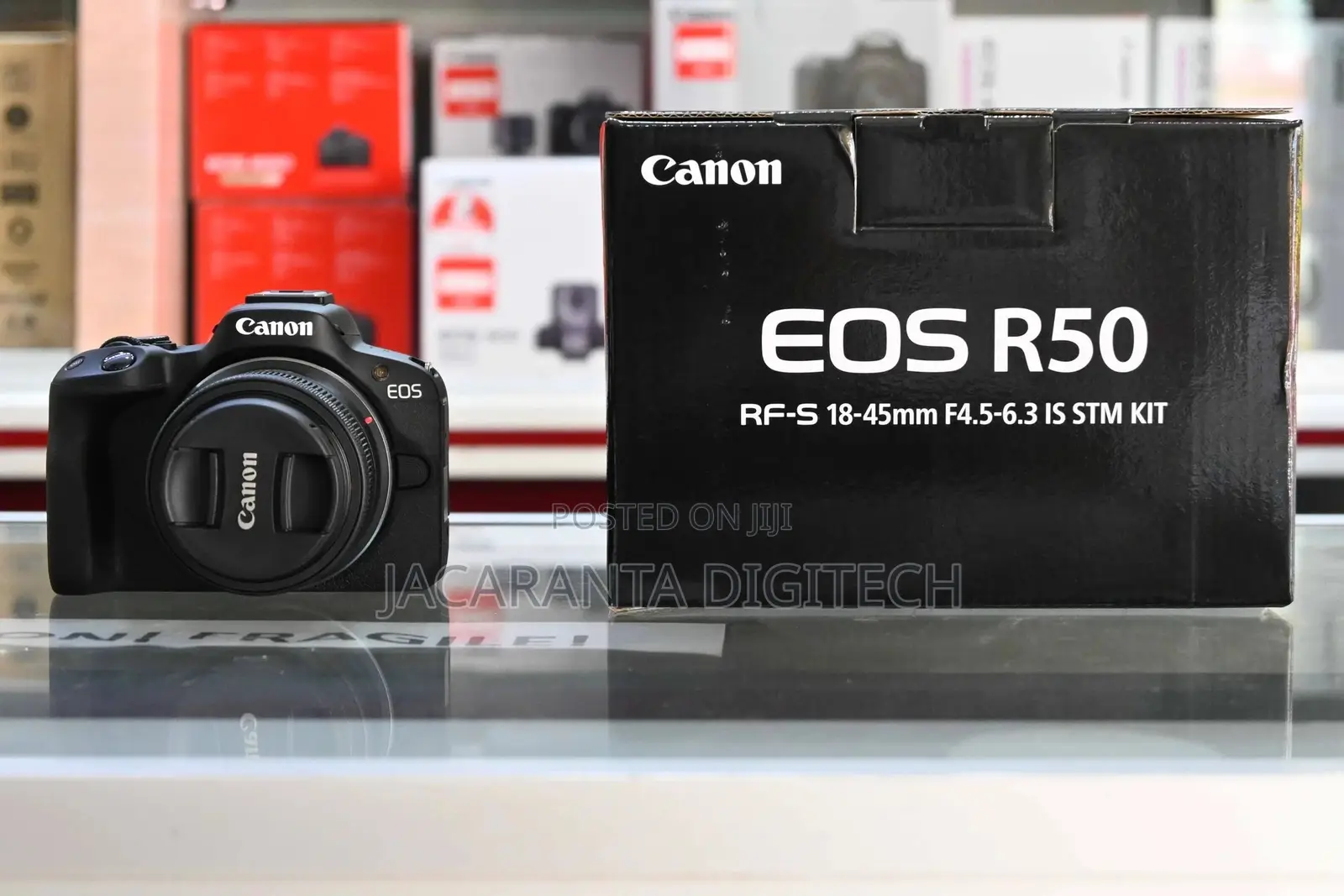 Canon R50 With 18-45mm Kit Lens