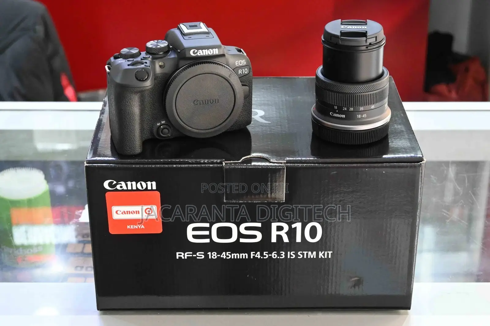 Canon Eos R10 Mirrorless Camera With 18-45mm Lens