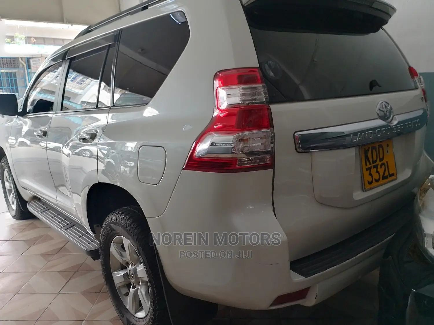 Toyota Land Cruiser Prado 3.0 D-4d (190 Hp) 2014 White