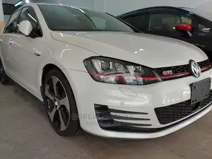Volkswagen Golf GTI 2015 White