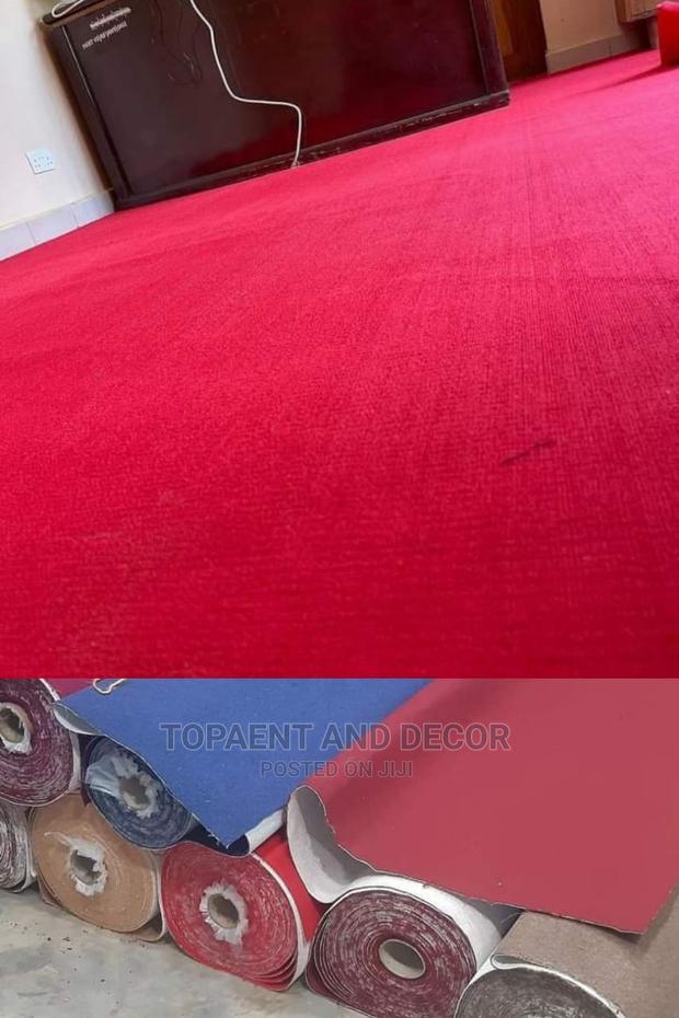 Wall to Wall Carpet - main view