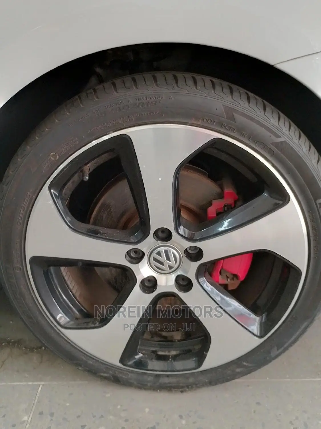 Volkswagen Golf GTI 2015 White