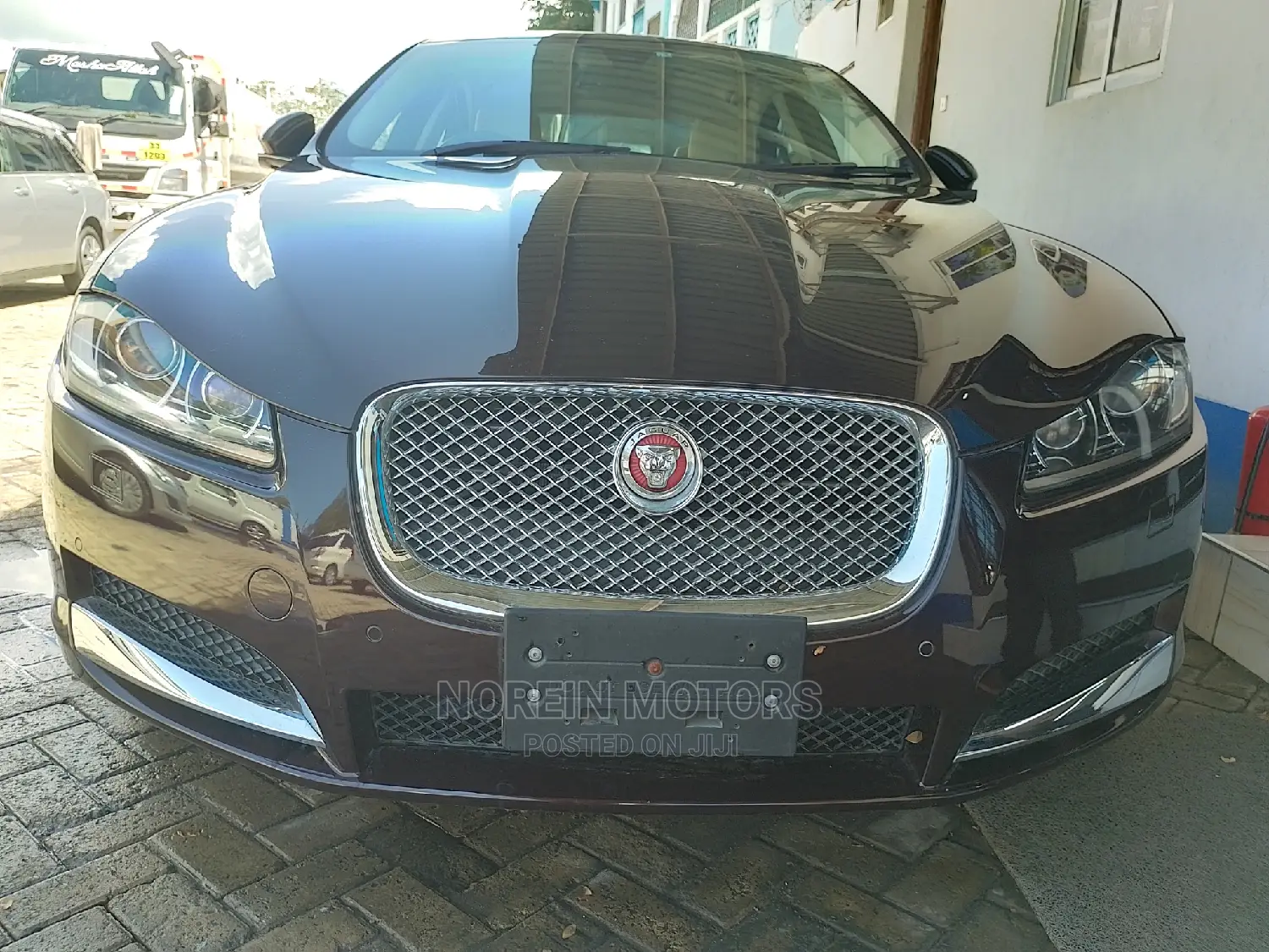Jaguar XF 2015 Brown