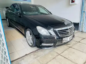 Mercedes-Benz E250 2012 Black