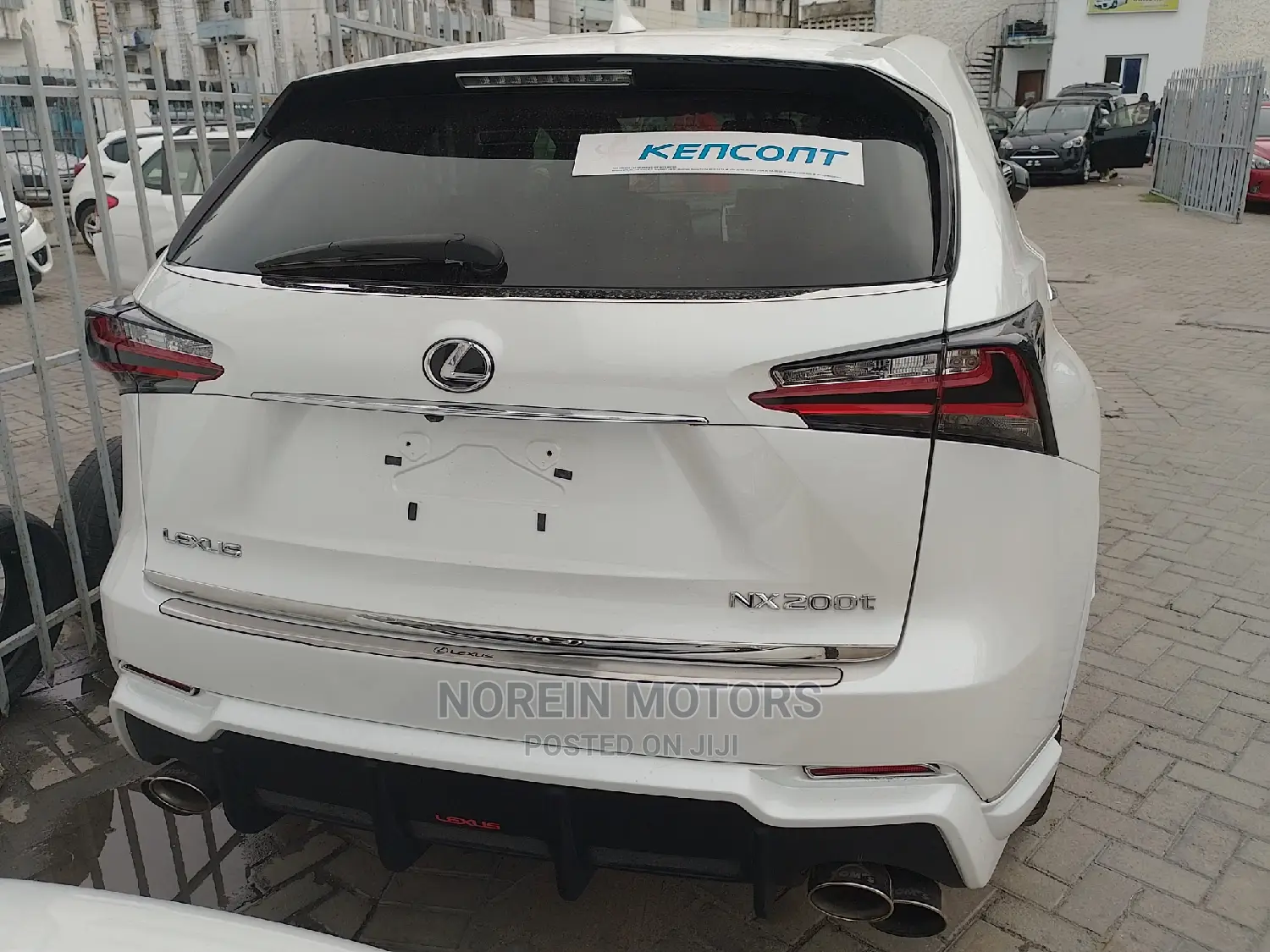 Lexus NX 200t FWD 2015 White