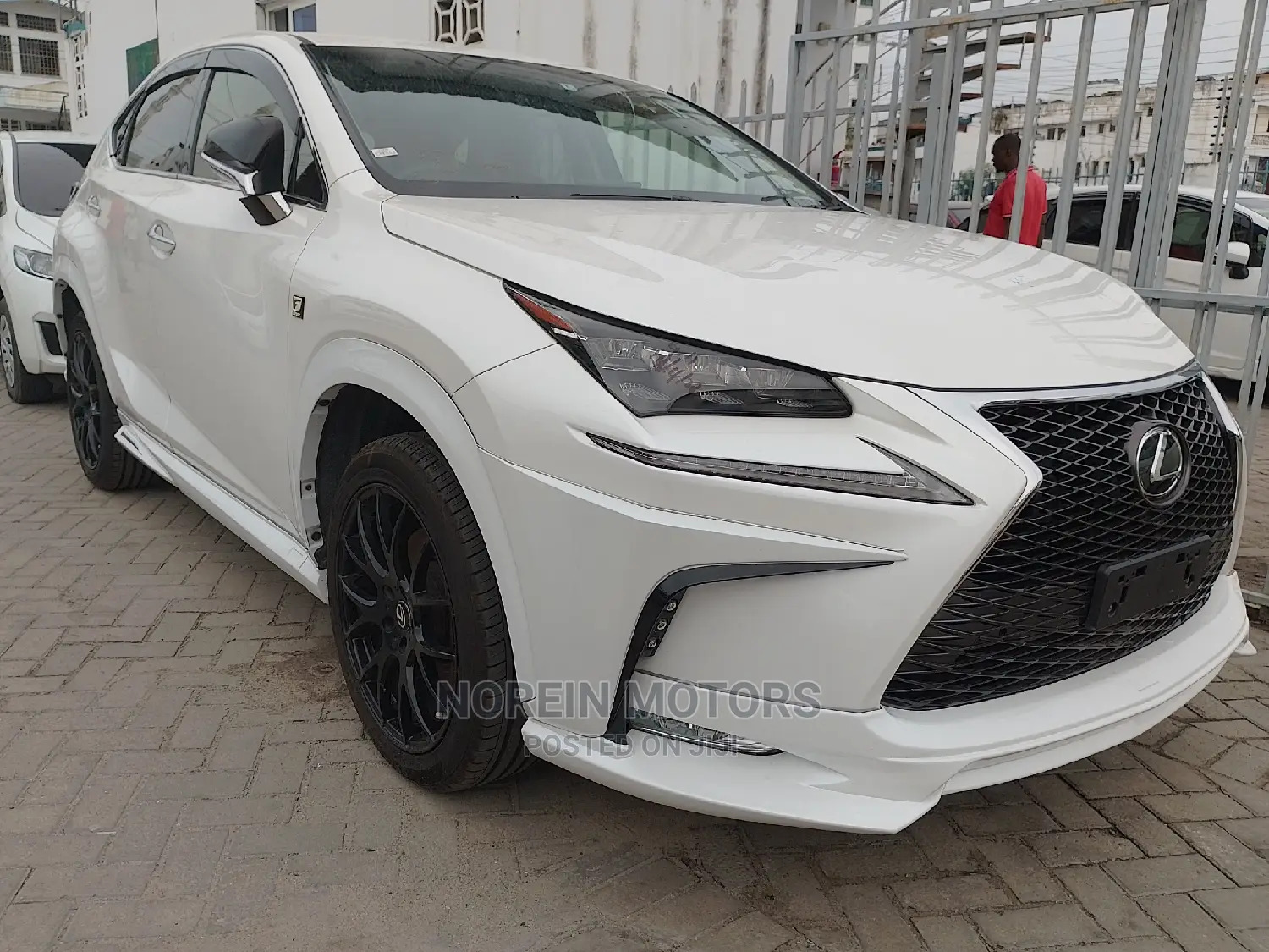 Lexus NX 200t FWD 2015 White